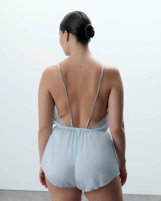 Vermont Luxury Satin Teddy Ice Water Blue – view 3 of 5